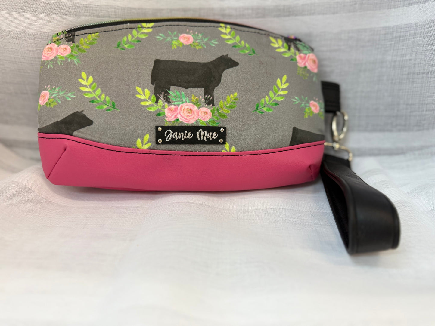 Heifer Make-Up Pouch