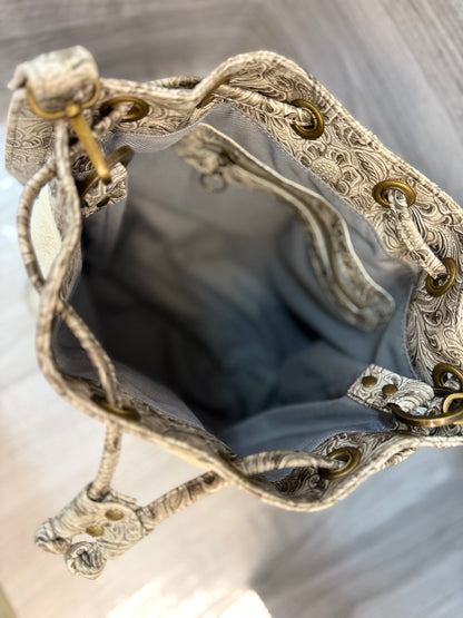 Bucket Bag crossbody
