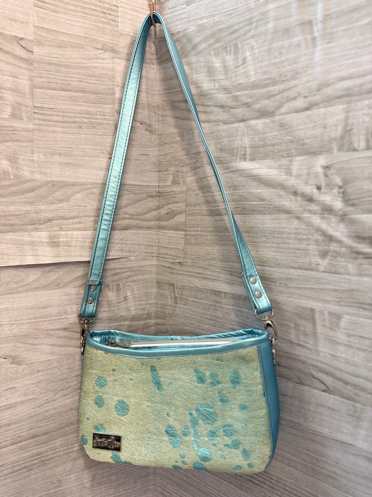 Shoulder bag