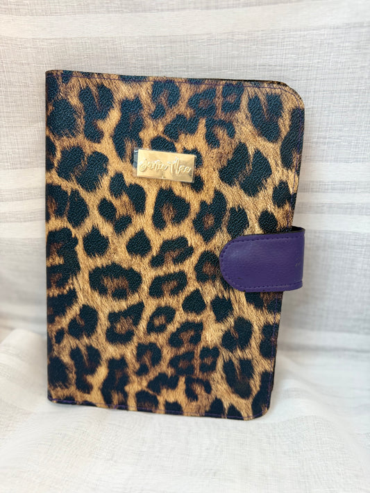 Lepard Print Notebook Holder