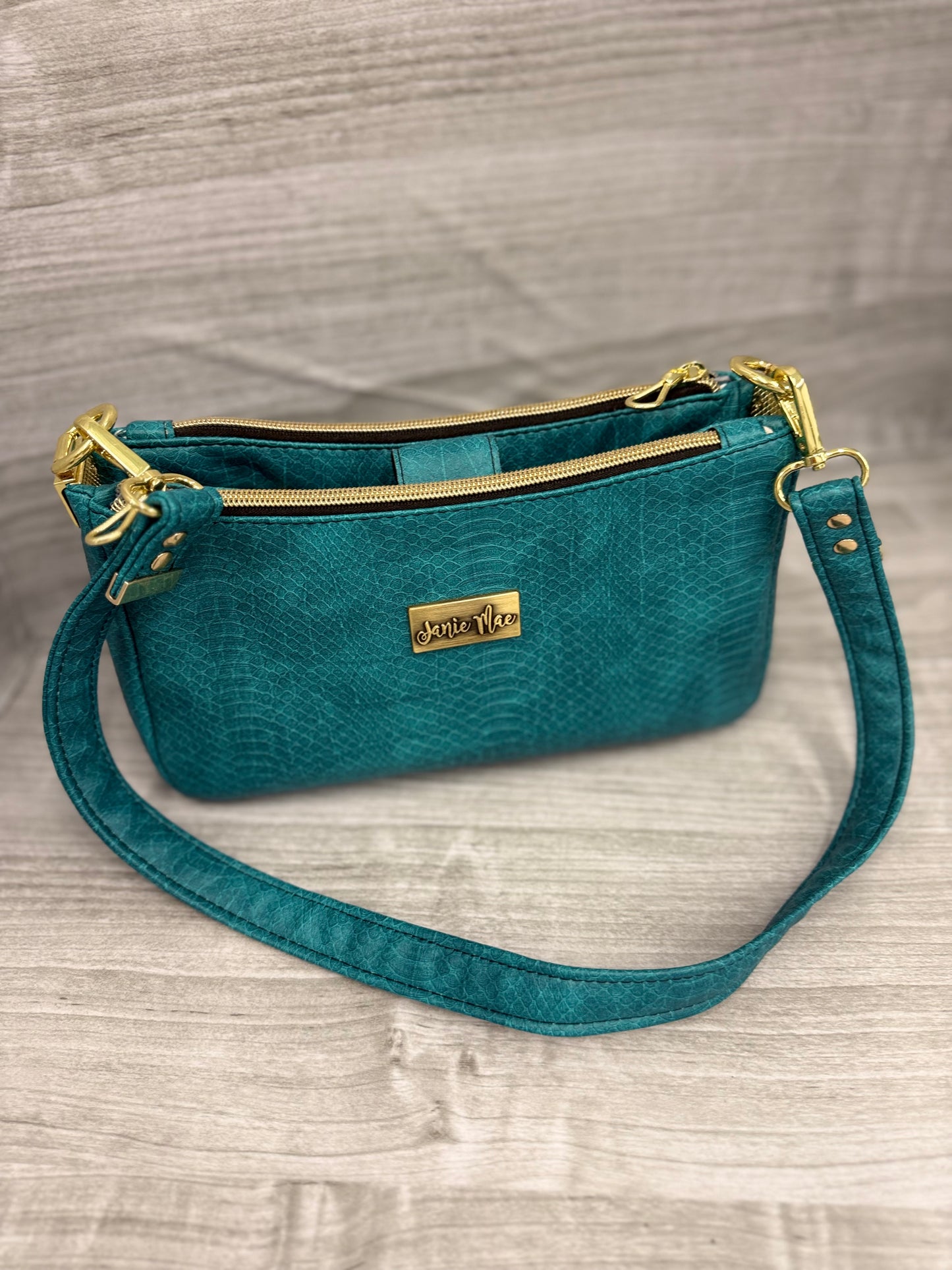 Shoulder bag